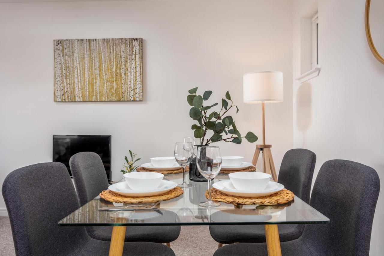 Walker Suite No53 - Donnini Apartments Kilmarnock Dış mekan fotoğraf
