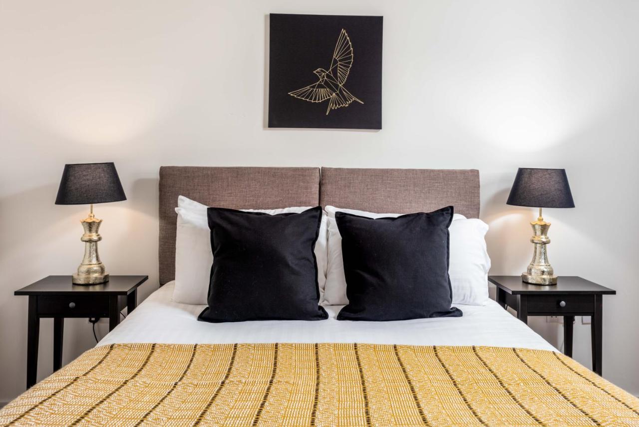 Walker Suite No53 - Donnini Apartments Kilmarnock Dış mekan fotoğraf